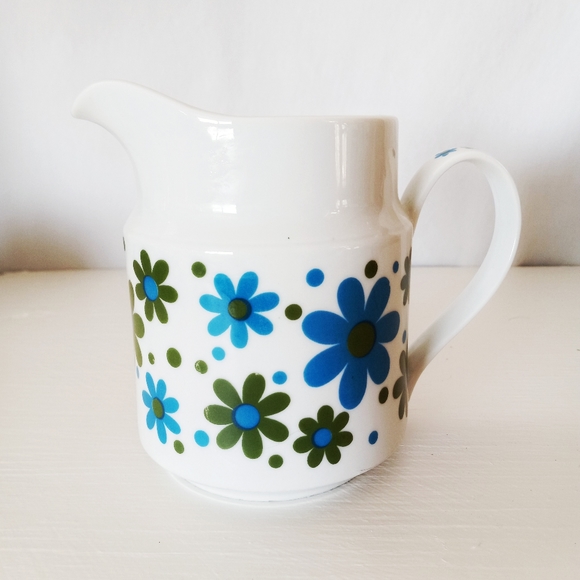 Vintage Takahashi 70s creamer. 5" Blue Avocado Flower Power Porcelian